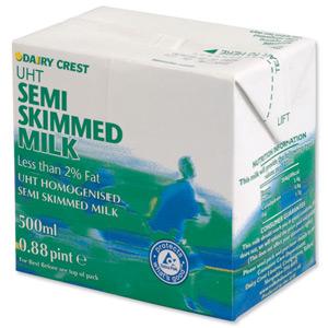 Dairy Crest Semi Skimmed Milk 500ml Ref A06003 [Pack 12]