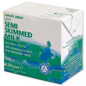 Dairy Crest Semi Skimmed Milk 500ml Ref A06003 [Pack 12] Ident: 616F