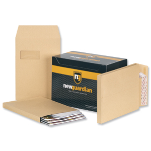 New Guardian Envelopes Peel and Seal Window Gusset 25mm 130gsm Manilla C4 [Pack 100] Ident: 124B